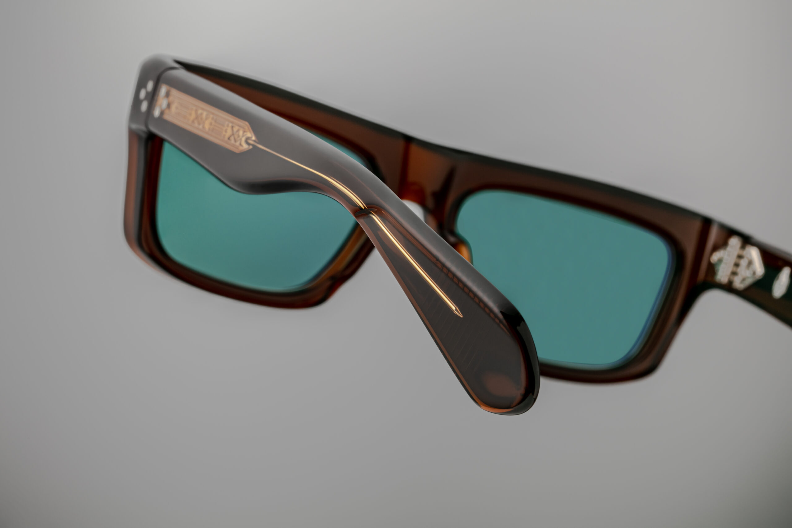 Cleavon_Hickory_Detail-005_Resized_5377x3585_h08p0x Jacques Marie Mage Cleavon Sunglasses - Hickory - Image 3