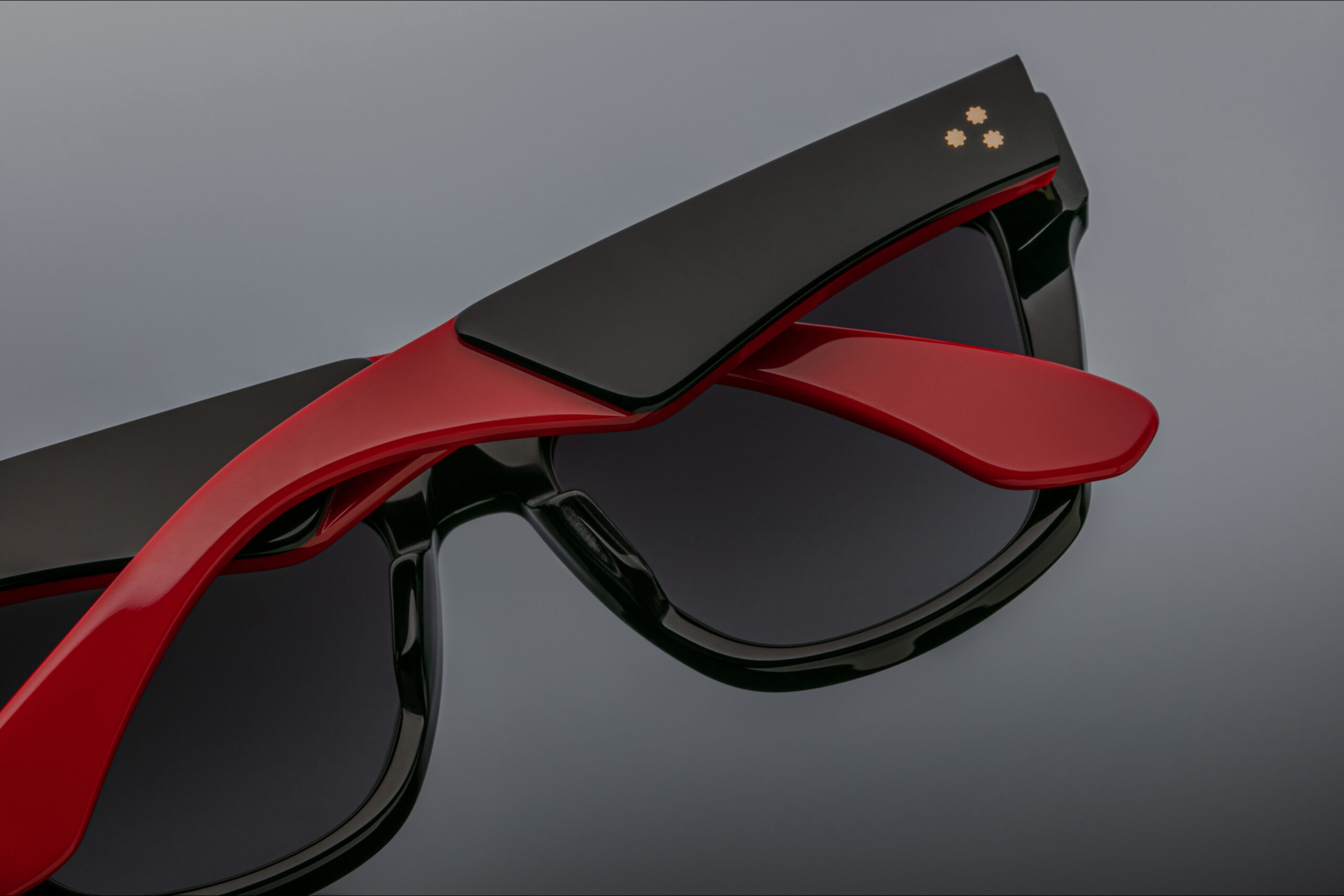 Gordon_Nightfall_Detail-008_c58a2q Jacques Marie Mage Gordon Sunglasses - Nightfall - Image 4