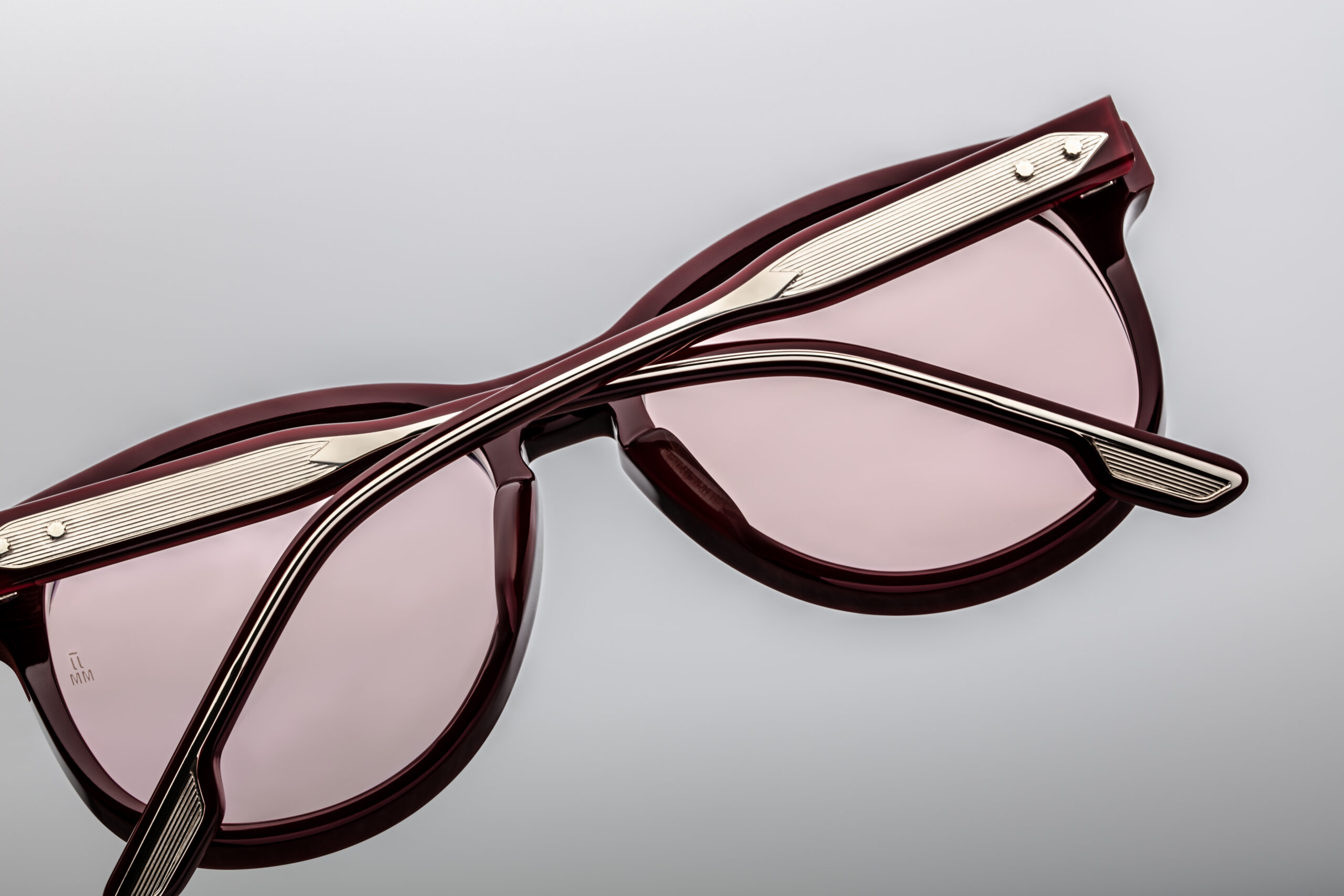 Kay_Reserve_Detail-003_Resized_5377x3585_iibtvn Jacques Marie Mage Kay Sunglasses for Women - Reserve - Image 3